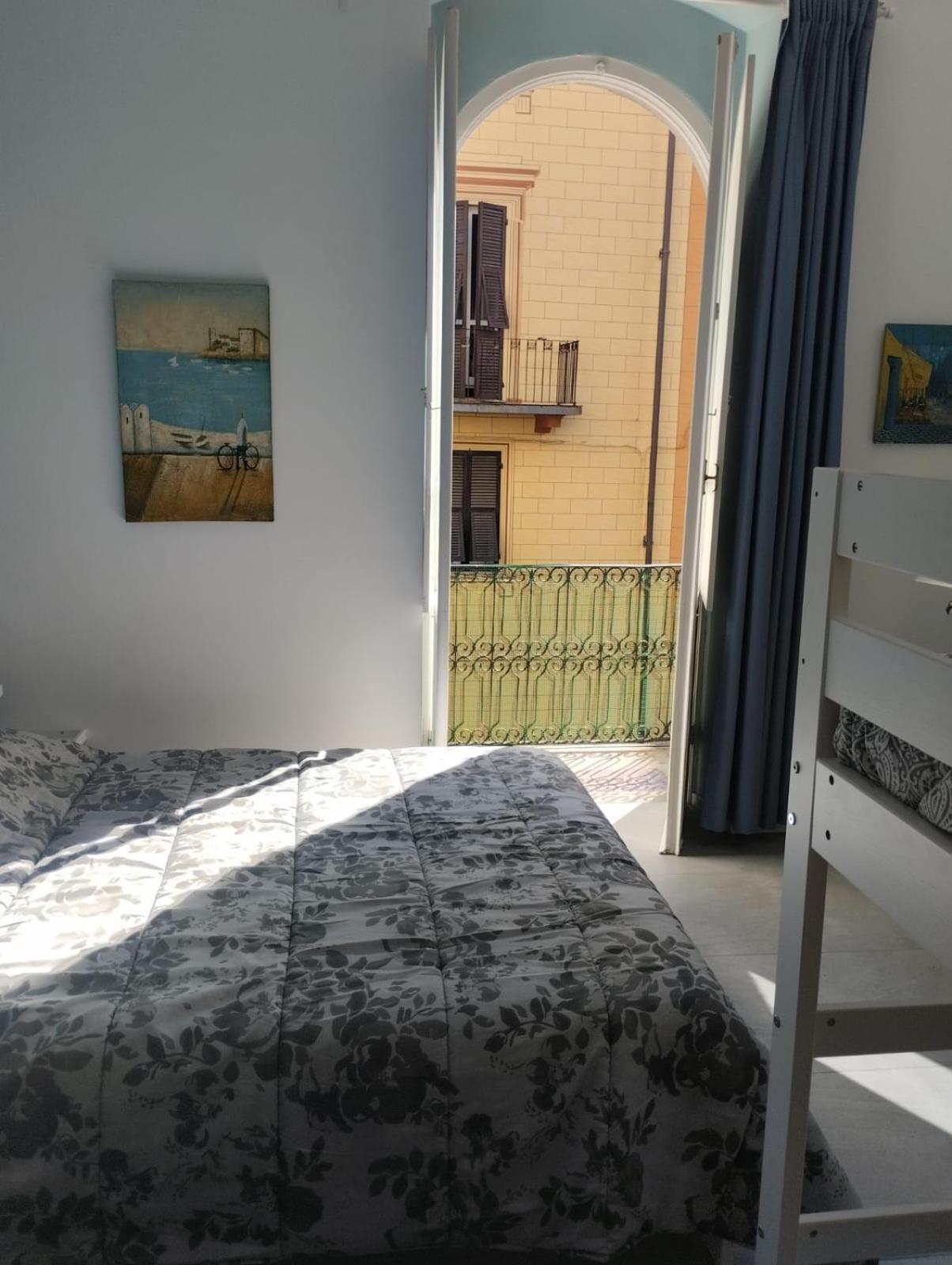 ラ・スペツィアCasa Vacanze Tita La Tua Base Per Visitare Il Mare Delle Cinque Terreアパートメント エクステリア 写真